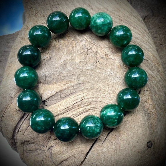 14mm Natural Green Russian Jade Beaded Bracelet - adjustable - Picture 6 of 11